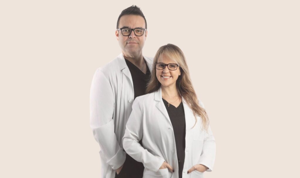 Procedimiento médico-estético realizado por especialista en clínica de la Dra. Linda Tovito en Madrid.