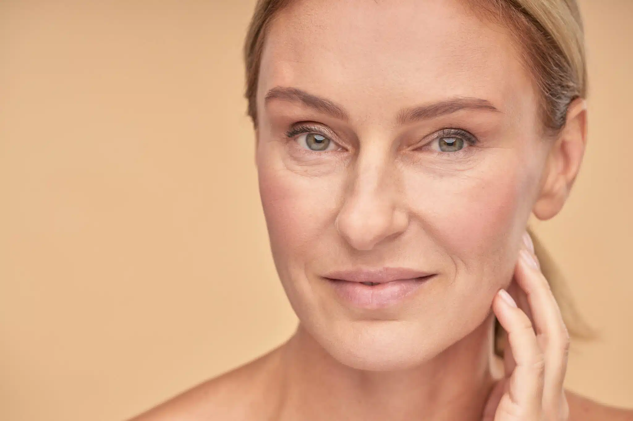 Rostro · bioestimulación con Sculptra y la Dra. Linda Tovito